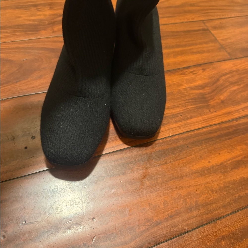 Vivaia Tessa Round-Toe Water-Repellent Wool Knee High Boots - Picture 11 of 16